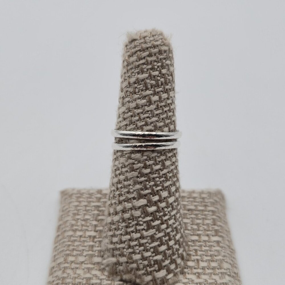 Size 6.5 Sterling Silver Simple Open Middle Style Band Ring A4263